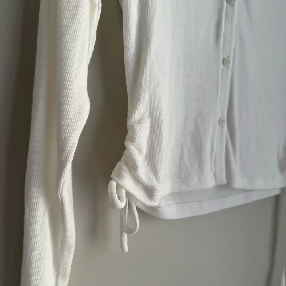 Lululemon Side-Cinch Ribbed Cardigan - Picture 10 of 14